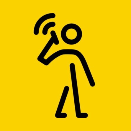 Por teléfono (2023)